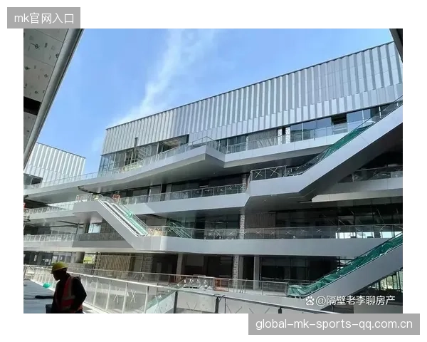 北京丽泽城市航站楼地下主体结构完工之光：城市未来的“地下基座”正在诞生